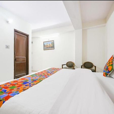 Hotel Gt International Tājganj Dış mekan fotoğraf