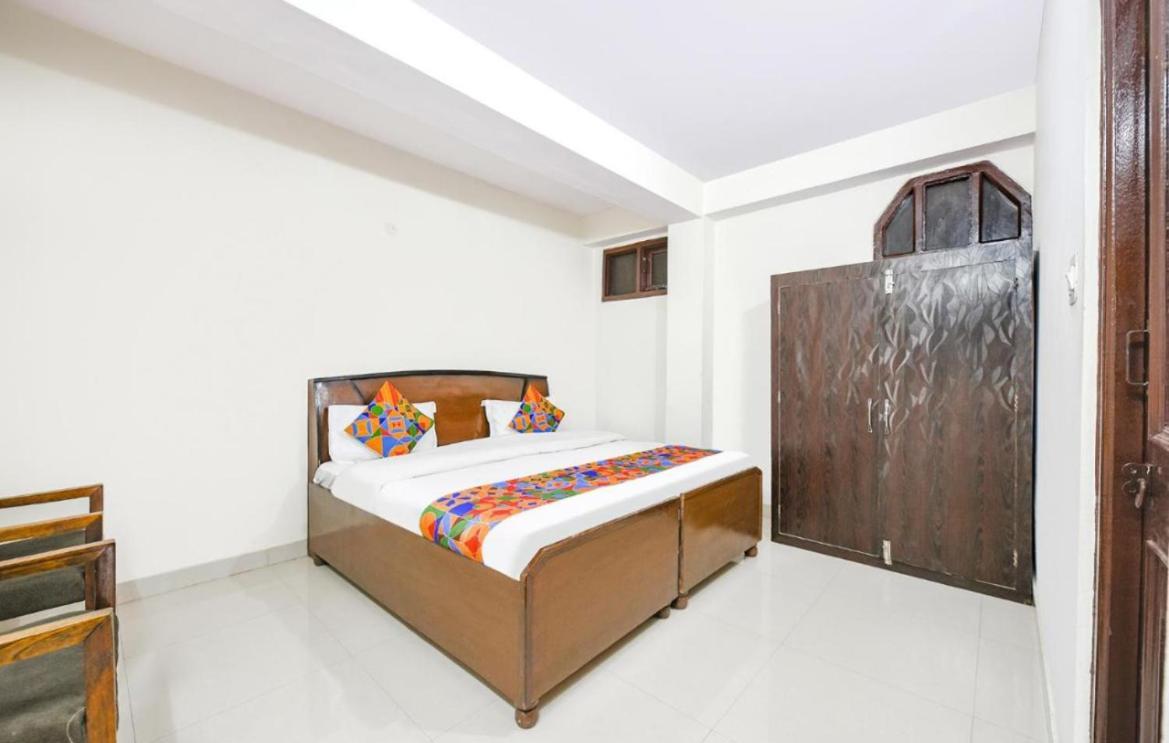 Hotel Gt International Tājganj Dış mekan fotoğraf