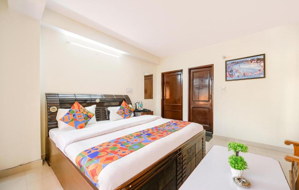Hotel Gt International Tājganj Dış mekan fotoğraf