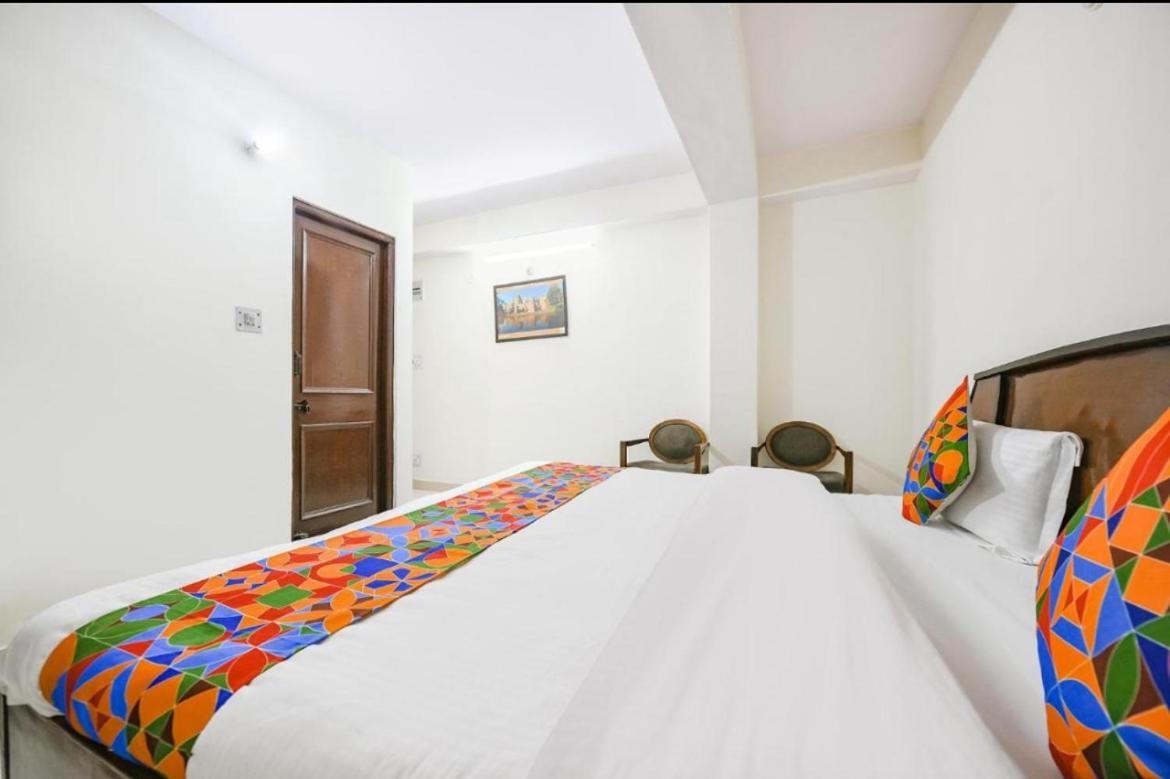 Hotel Gt International Tājganj Dış mekan fotoğraf
